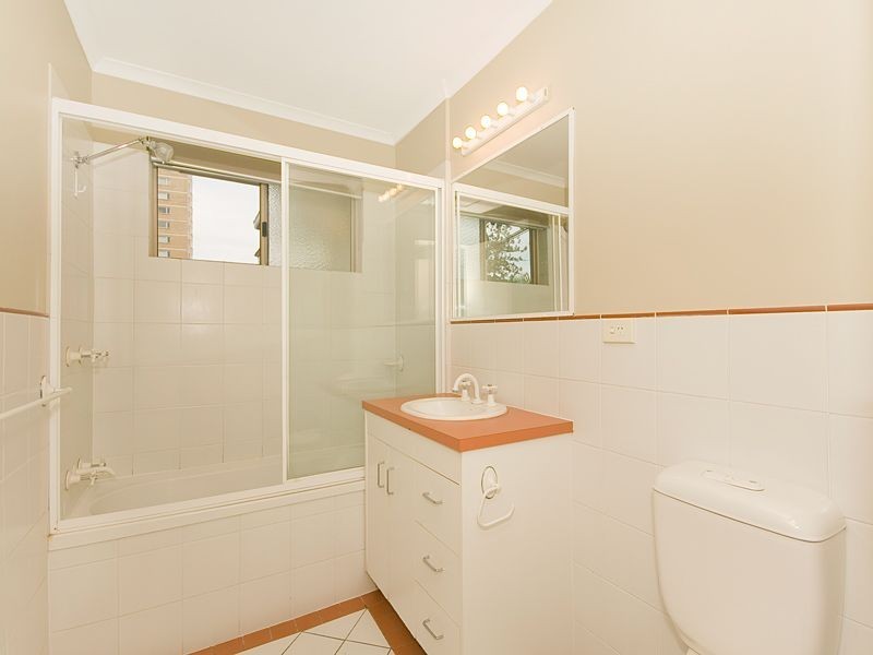 9/31 Glen Road, Toowong QLD 4066
