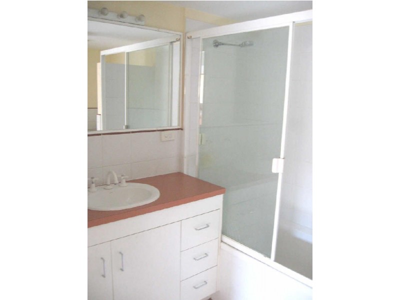 6/31 Glen Road, Toowong QLD 4066