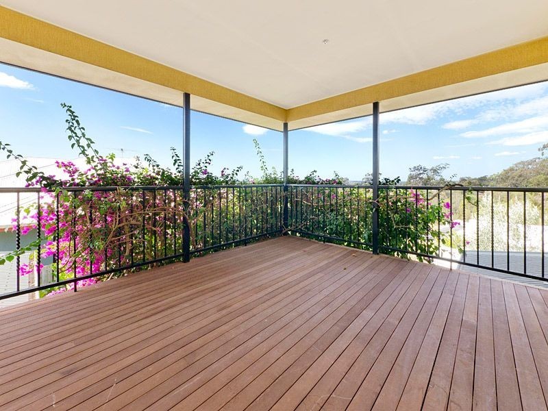 84 Beaufort Crescent, Moggill QLD 4070