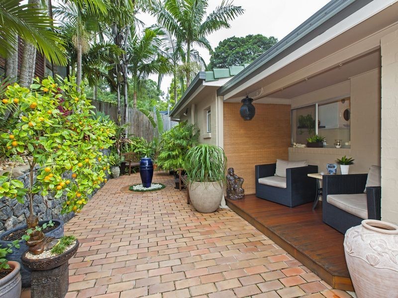 28 Leander Street, Chapel Hill QLD 4069