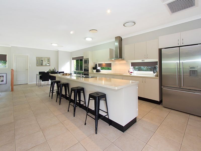 23 Vakuta Street, Fig Tree Pocket QLD 4069