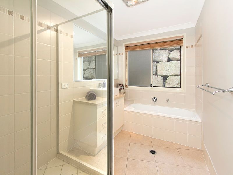 23 Vakuta Street, Fig Tree Pocket QLD 4069