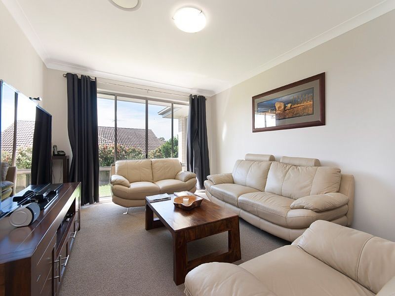 35 Rise Place, Moggill QLD 4070