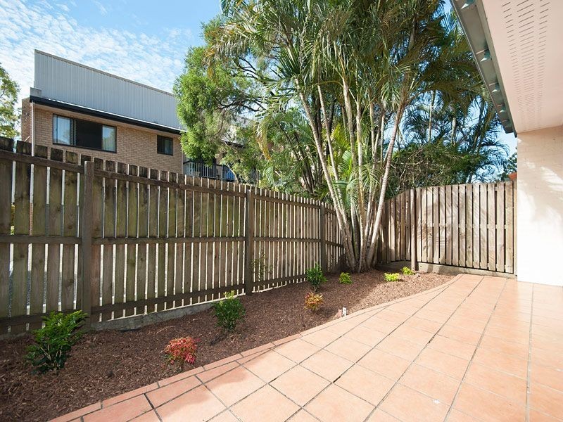 1/106 Whitmore Street, Taringa QLD 4068