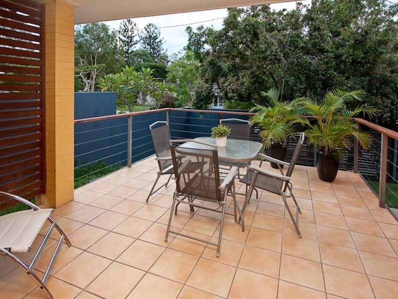 30 Salisbury Street, Indooroopilly QLD 4068