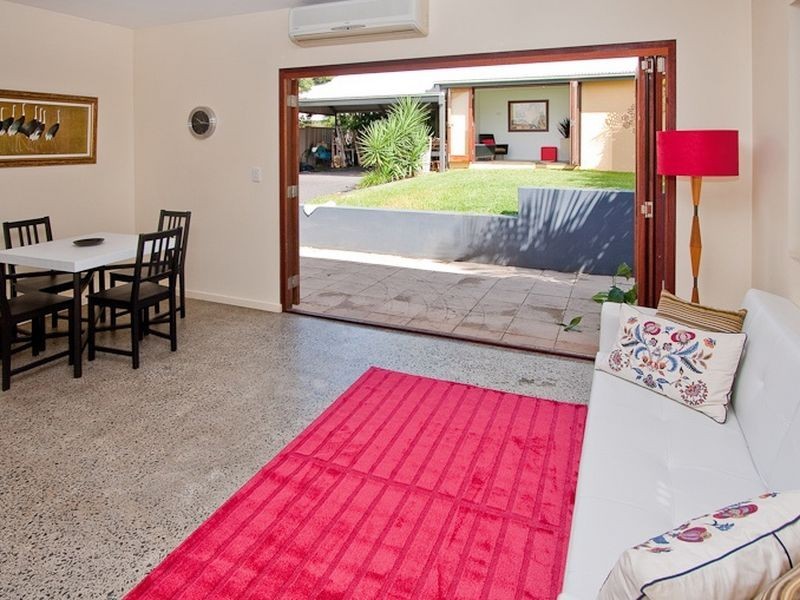 30 Salisbury Street, Indooroopilly QLD 4068