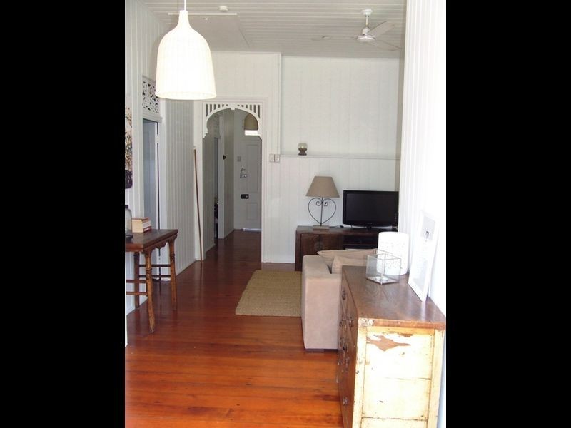 13 Elizabeth Street, Toowong QLD 4066