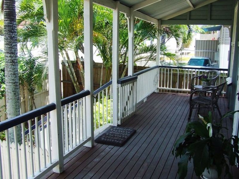 13 Elizabeth Street, Toowong QLD 4066