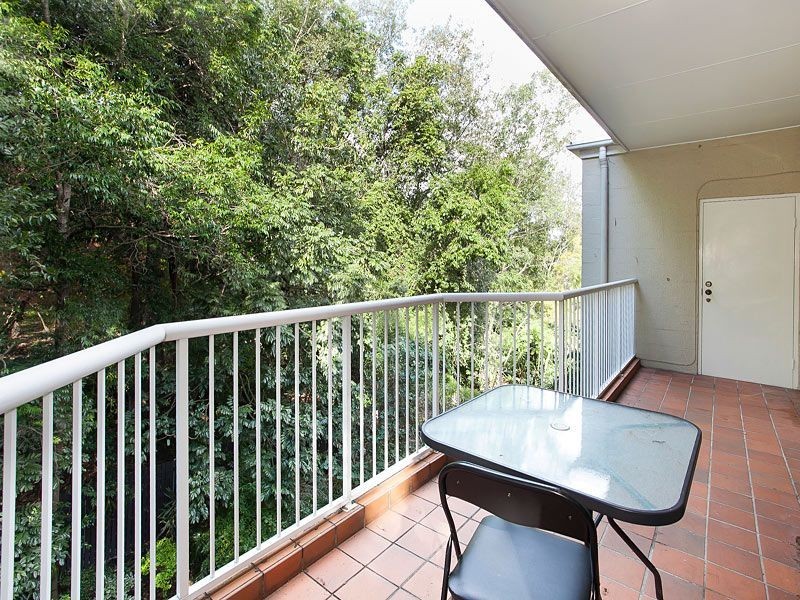 8/86 Musgrave Road, Indooroopilly QLD 4068