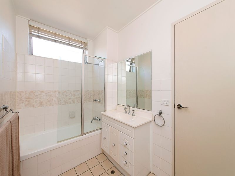 6/24 Lima Street, Auchenflower QLD 4066