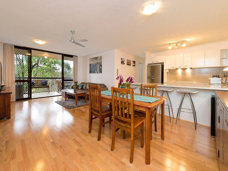 4/98 Whitmore Street, Taringa QLD 4068