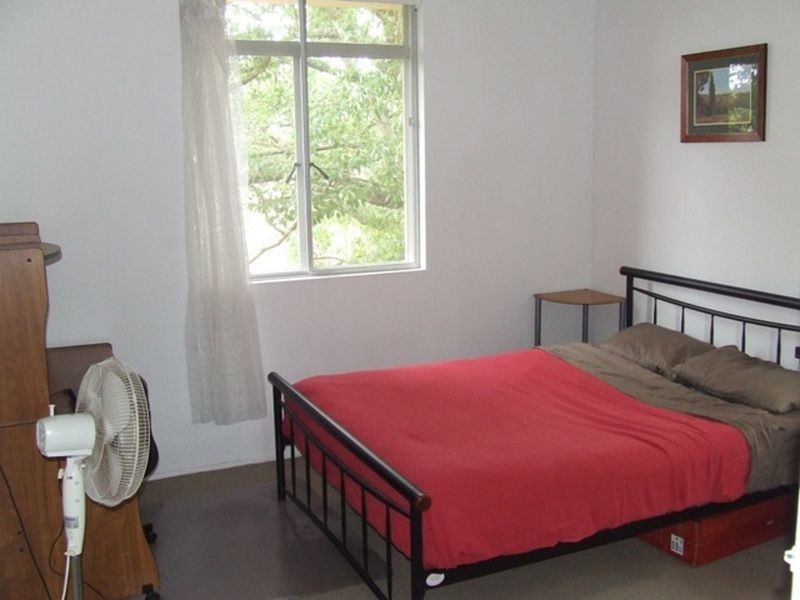 6/225 Carmody Road, St Lucia QLD 4067