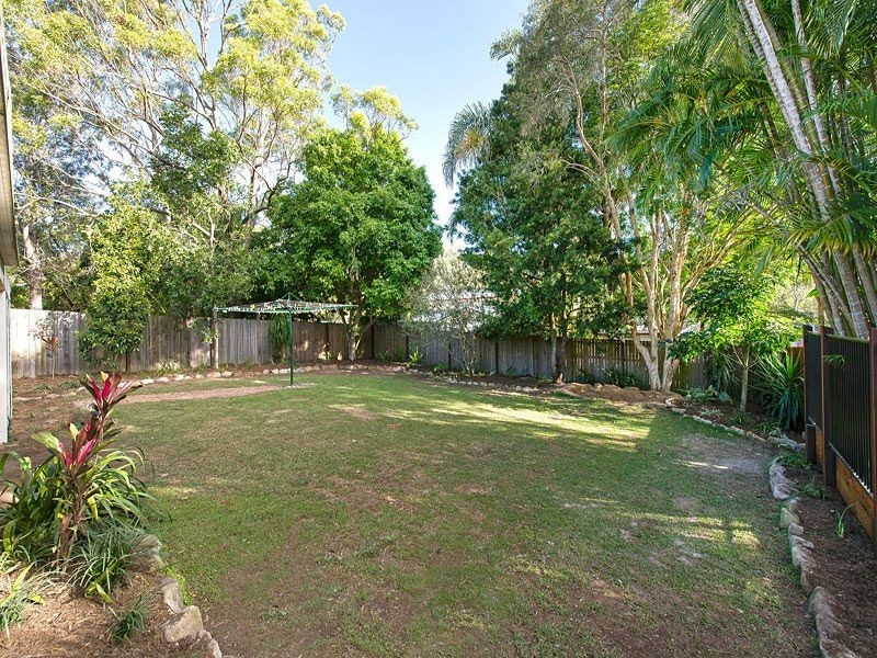 7 Marica Street, Bellbowrie QLD 4070