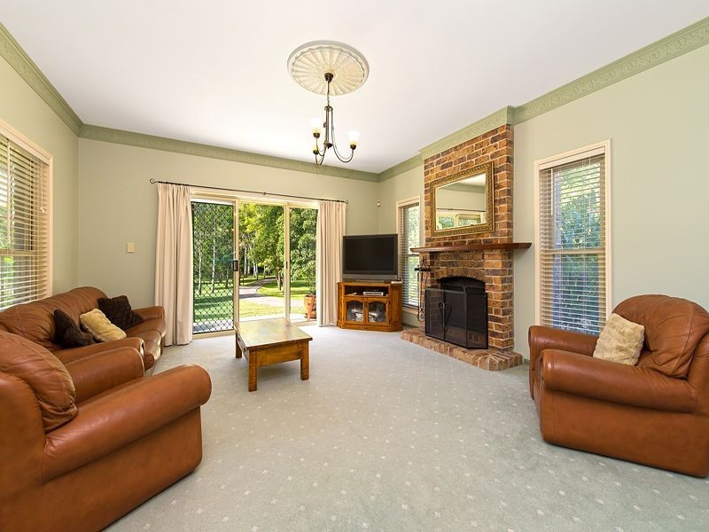 70 Birkin Road, Bellbowrie QLD 4070