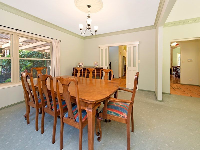 70 Birkin Road, Bellbowrie QLD 4070