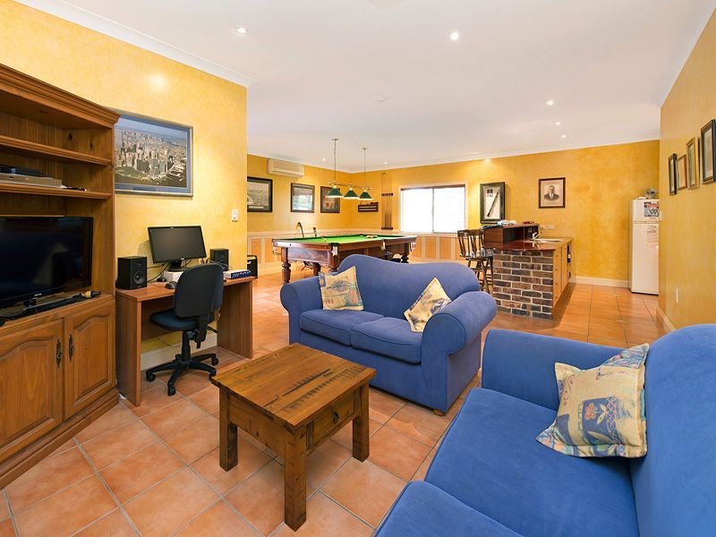 70 Birkin Road, Bellbowrie QLD 4070