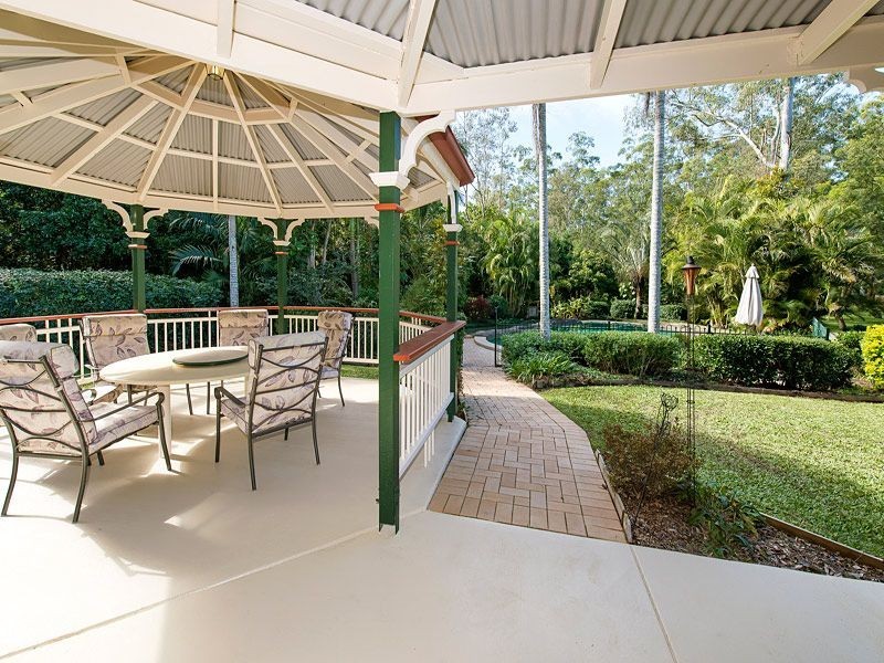 70 Birkin Road, Bellbowrie QLD 4070