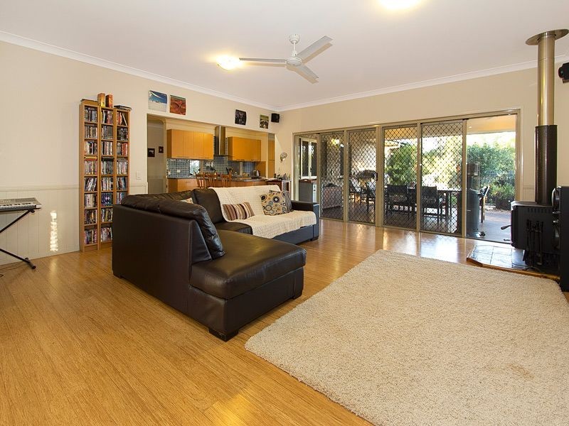 17 Barbara Court, Moggill QLD 4070