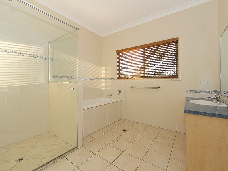 17 Barbara Court, Moggill QLD 4070