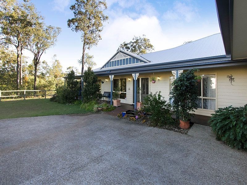 17 Barbara Court, Moggill QLD 4070