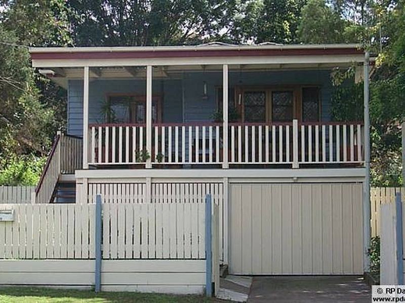 22 Greenlaw Street, Indooroopilly QLD 4068