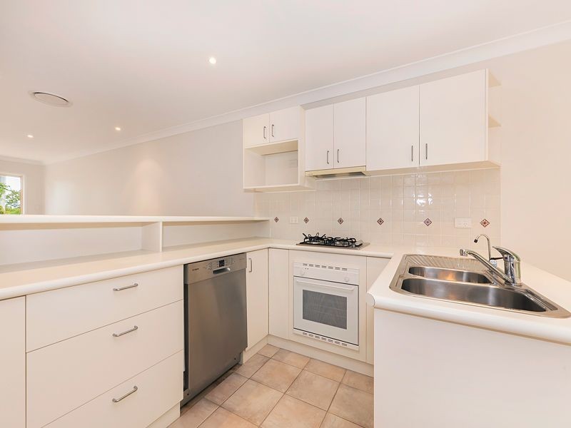 3/30 Rennie Street, Indooroopilly QLD 4068