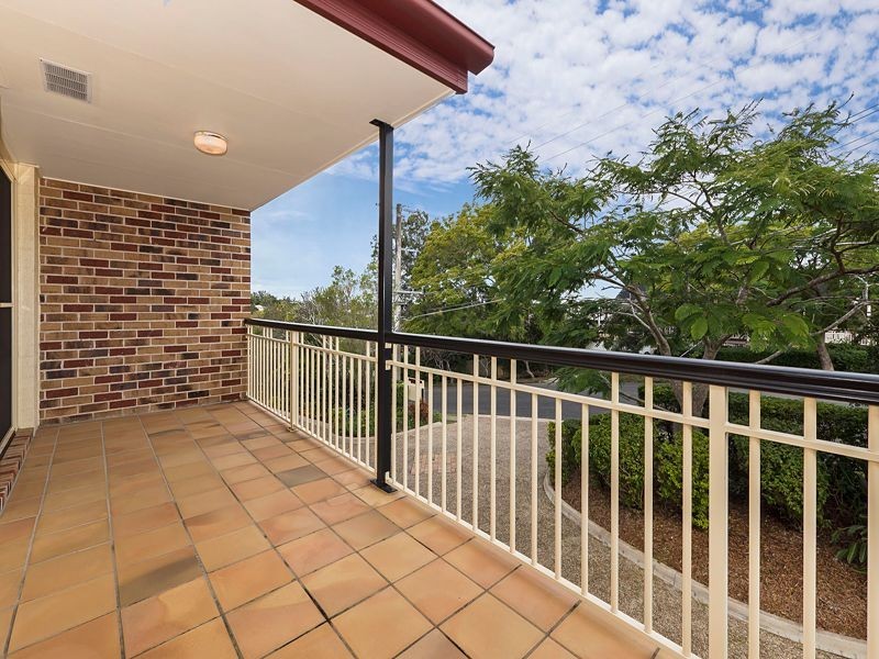 3/30 Rennie Street, Indooroopilly QLD 4068