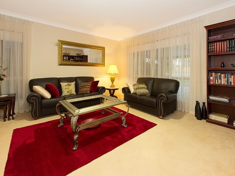 27 Churchill Street, Graceville QLD 4075