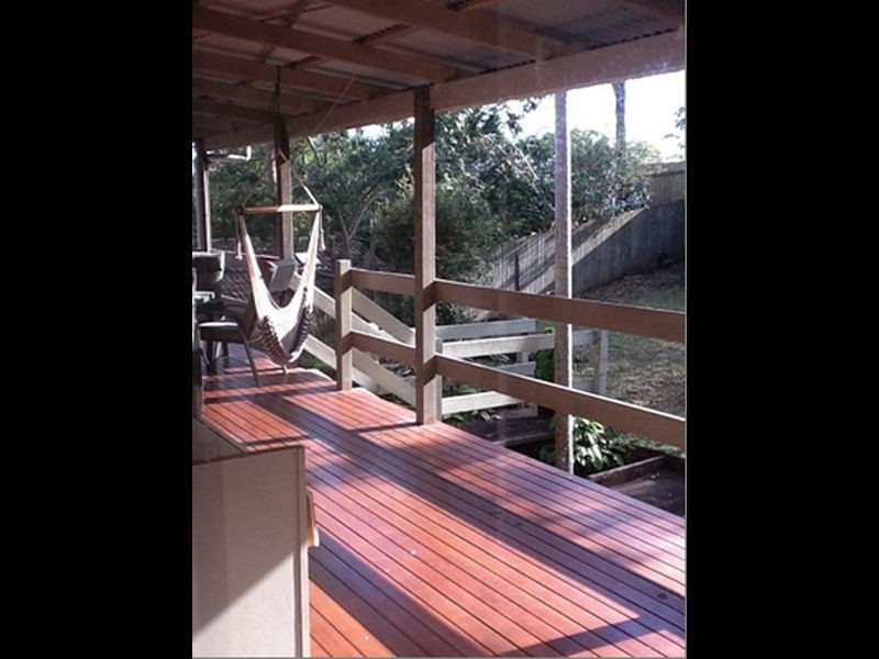 8 Narnoo Street, Chapel Hill QLD 4069