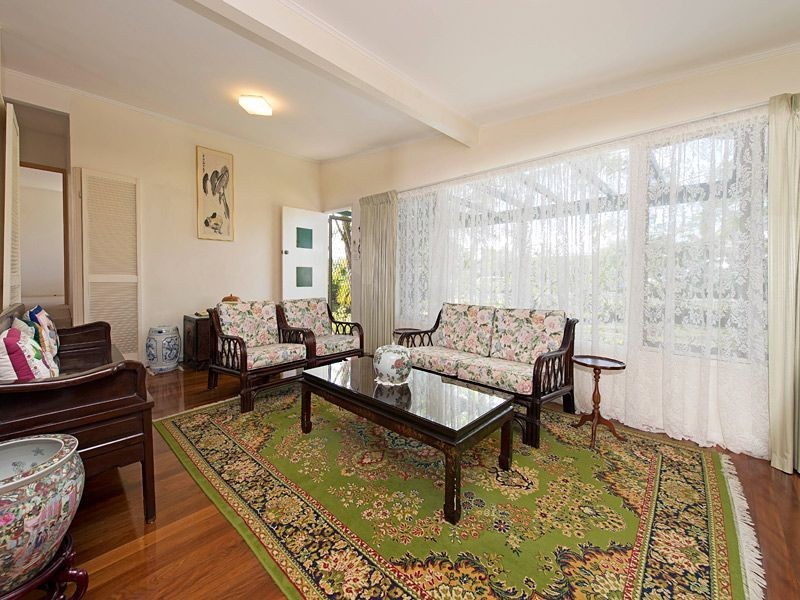 89 Kenmore Road, Kenmore QLD 4069