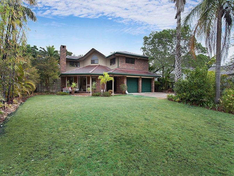 60 Marmindie Street, Chapel Hill QLD 4069