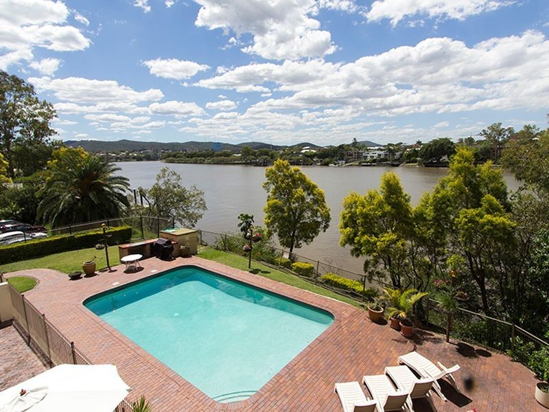 9/122 Macquarie Street, St Lucia QLD 4067