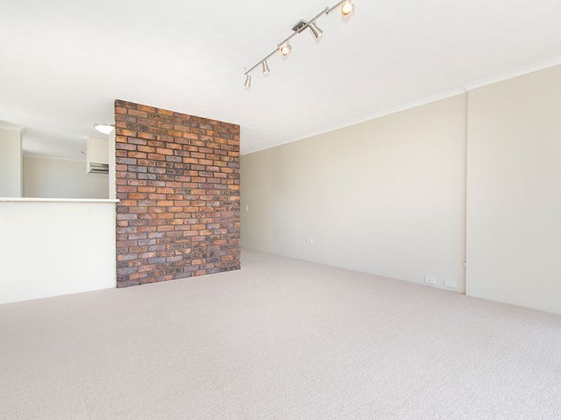 9/122 Macquarie Street, St Lucia QLD 4067