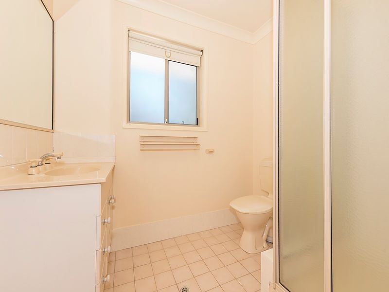 8 Wattlebrush Close, Bellbowrie QLD 4070