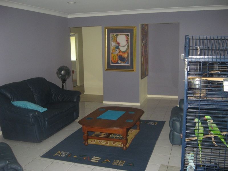 10 Taralye Place, Chapel Hill QLD 4069