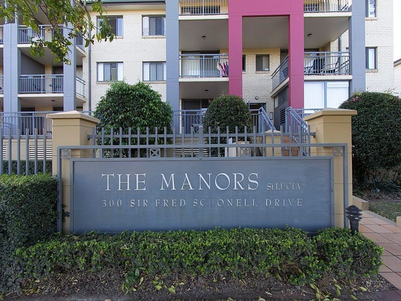 86/300 Sir Fred Schonell Drive, St Lucia QLD 4067