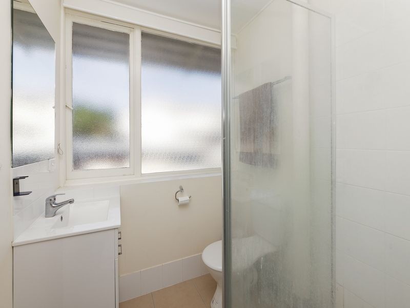 2/59 Sandford Street, St Lucia QLD 4067