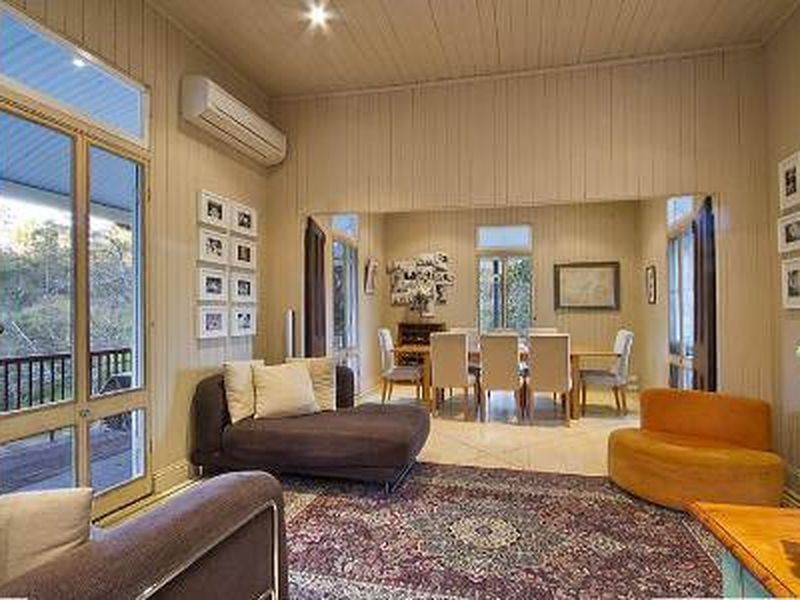 130 Airlie Road, Pullenvale QLD 4069