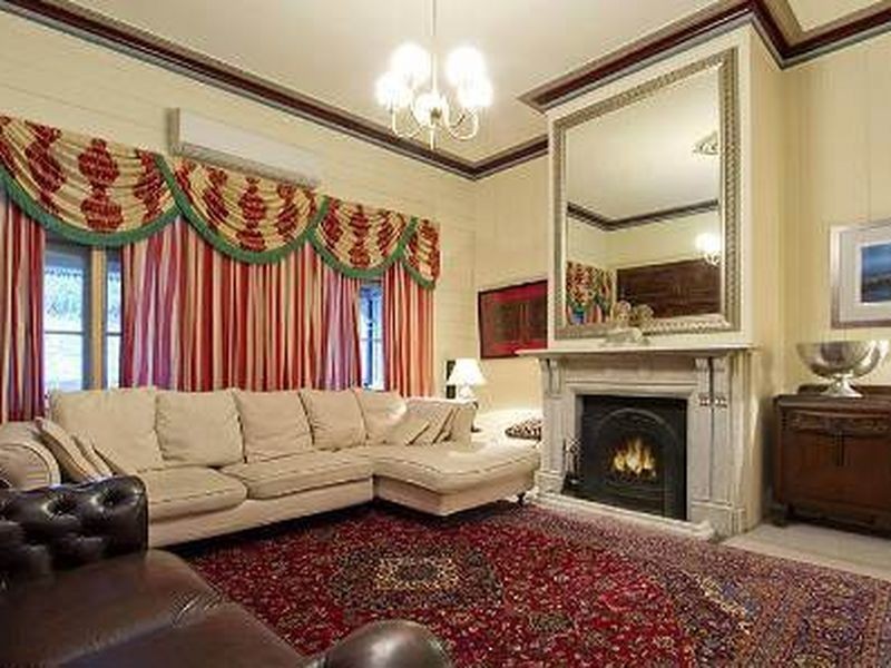 130 Airlie Road, Pullenvale QLD 4069