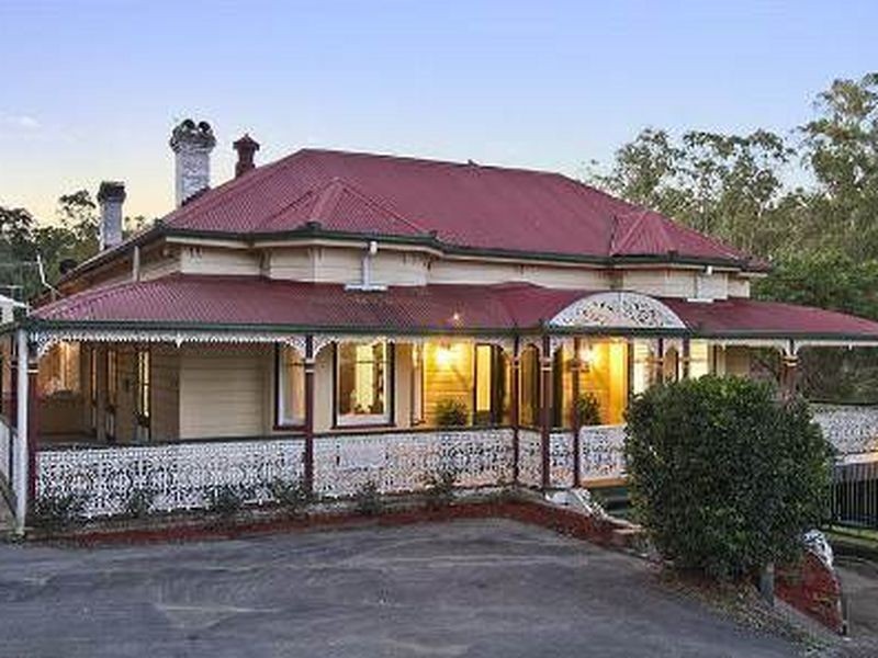 130 Airlie Road, Pullenvale QLD 4069