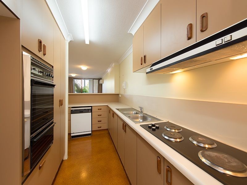 2/32 Fortescue Street, Spring Hill QLD 4000