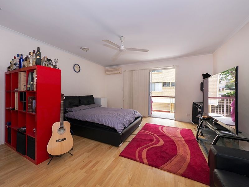 6/49 Miskin Sreet, Toowong QLD 4066