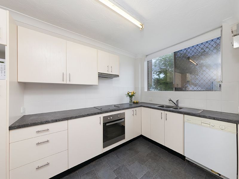 1/83 Swann Road, Taringa QLD 4068