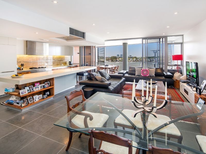 952/1 Newstead Terrace, Newstead QLD 4006