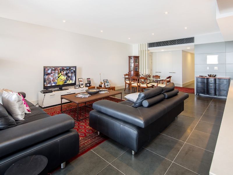 952/1 Newstead Terrace, Newstead QLD 4006