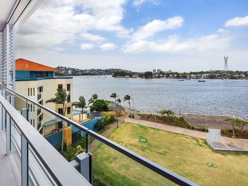 952/1 Newstead Terrace, Newstead QLD 4006