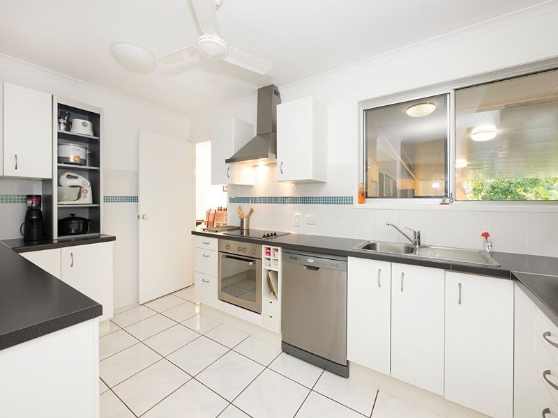 31 Duranta Street, Bellbowrie QLD 4070