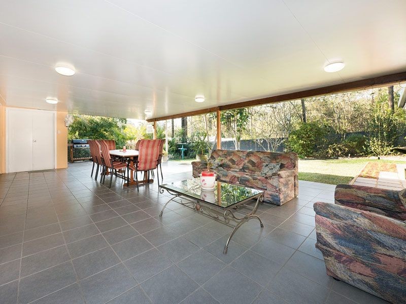 31 Duranta Street, Bellbowrie QLD 4070