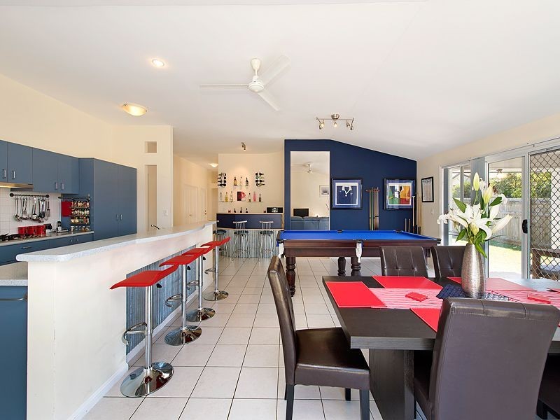 4 Athena Close, Moggill QLD 4070