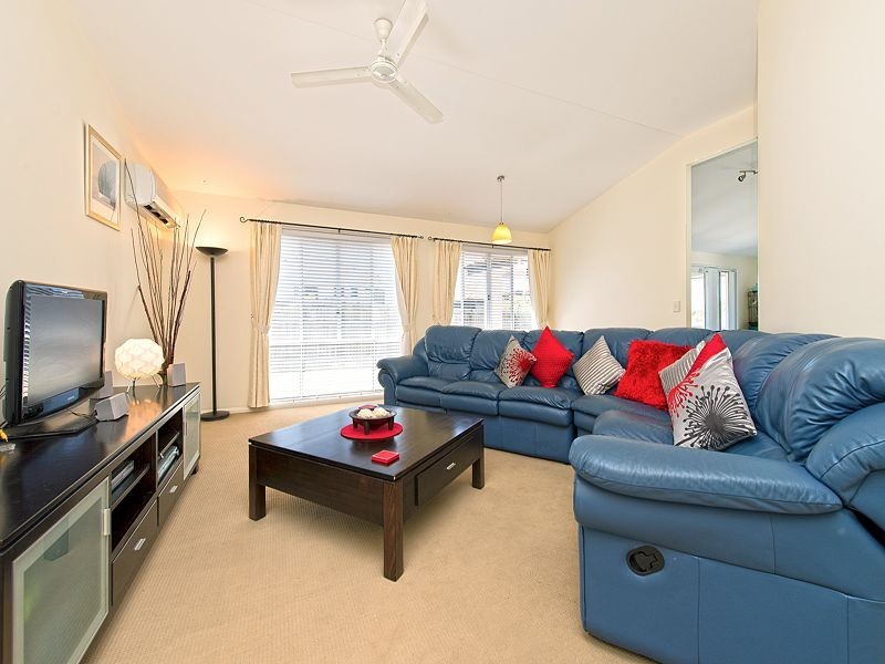 4 Athena Close, Moggill QLD 4070